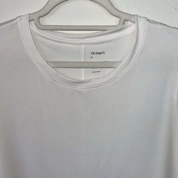 EUC Gap Fit L/S Tee - Picture 2 of 7